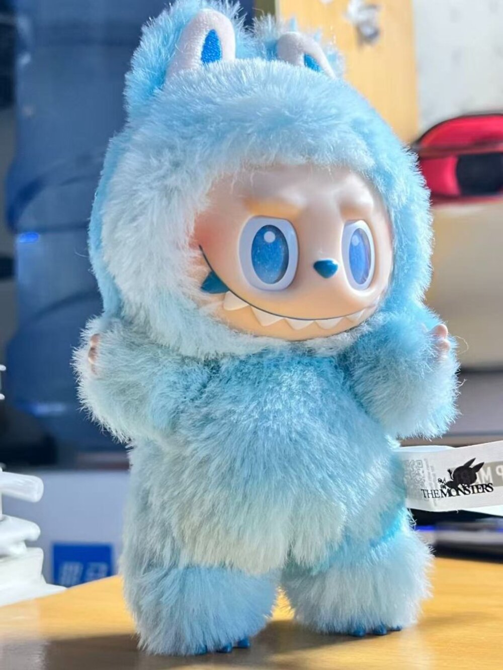 LABUBU Big Into Energy High Energy Confirmed Box HOPE - Picture 2 of 4